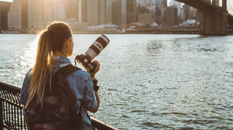 Taking photos in Saudi Arabia